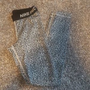 Nike Pro full length leggings